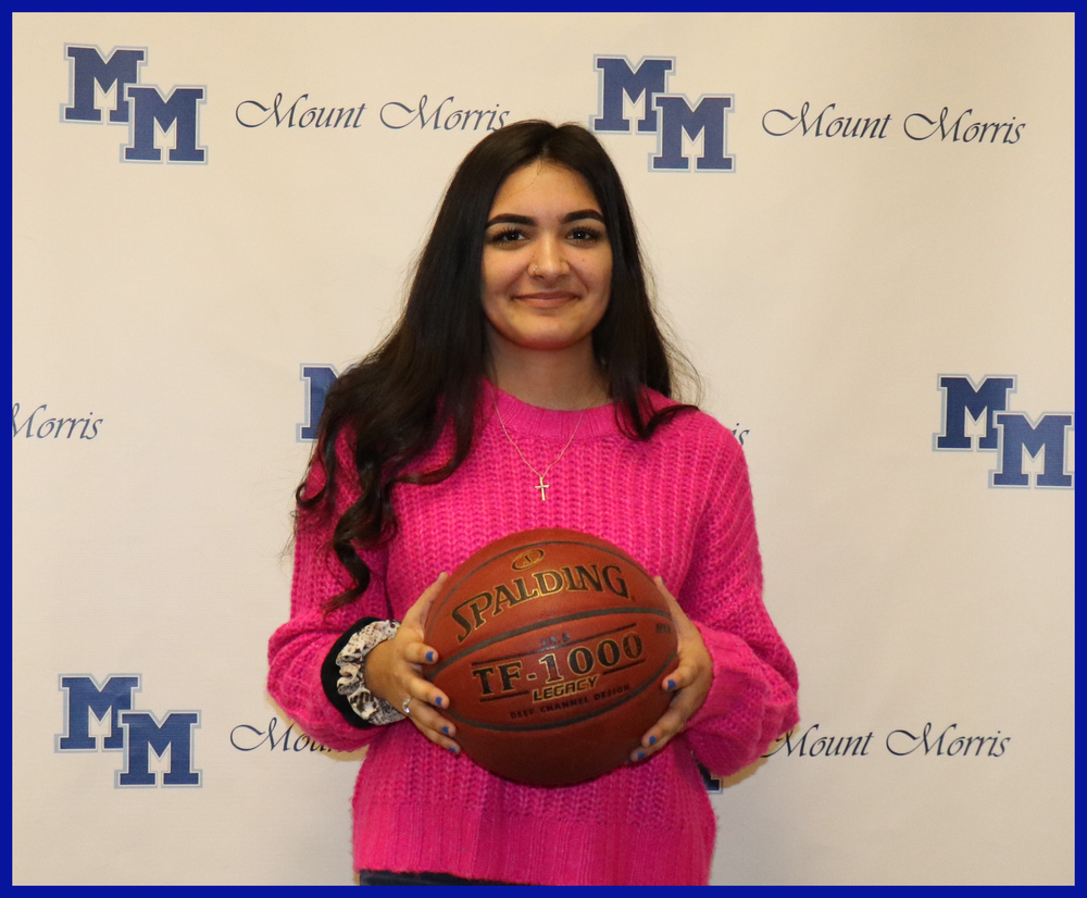 Sierra Somers Sets New School Basketball Records